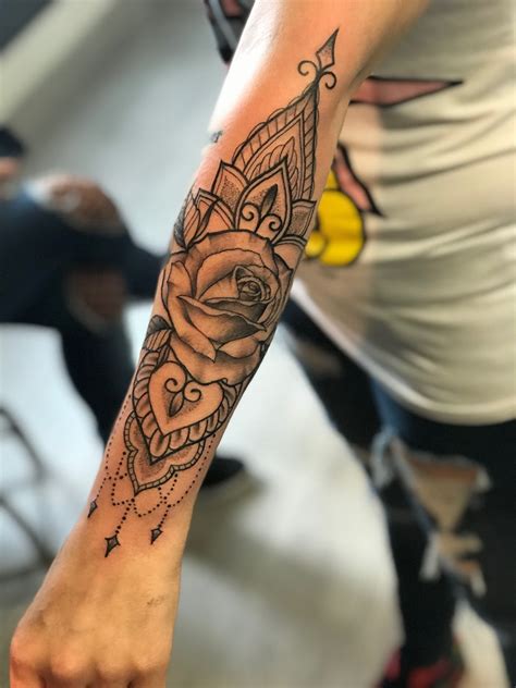 tatuajes bonitos para el brazo|Tatuajes de brazo completo (MANGA) para mujer: 90。